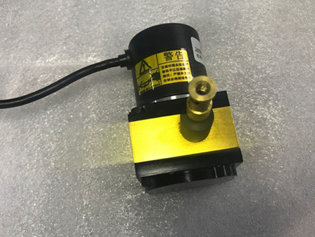�����������λ�Ƃ������w�F(xi��n)�^��ˮƽ���F(xi��n)��������